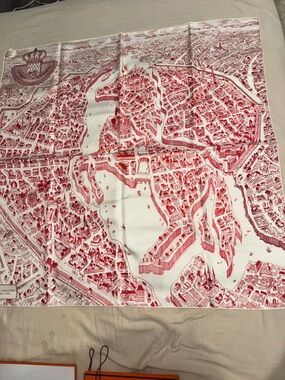 Hermès “La Cité Cavalière” Carré 90 Twill Silk Scarf (Blanc / Rouge / Bordeaux)